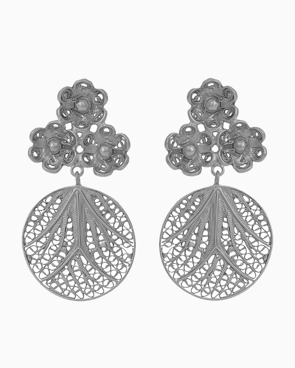 Brincos Filigrana Prata Redondos com Flor 925 prateado Brincos Filigrana Prata Redondos com Flor 925 prateado